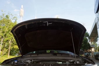2027款探险者 2.3T EcoBoost 四驱穿越版 5座