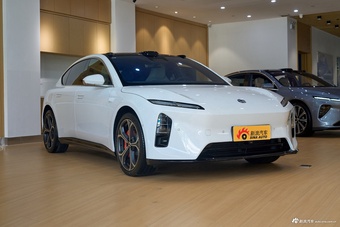 2025款蔚来ET5 75kWh