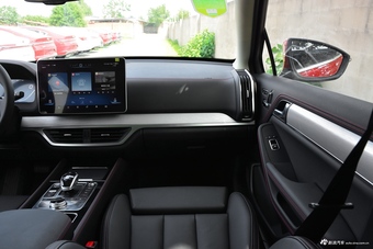 2019款比亚迪唐EV600D 四驱智联创世版