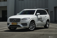 2019款沃尔沃XC90 2.0T自动T6智尊版7座