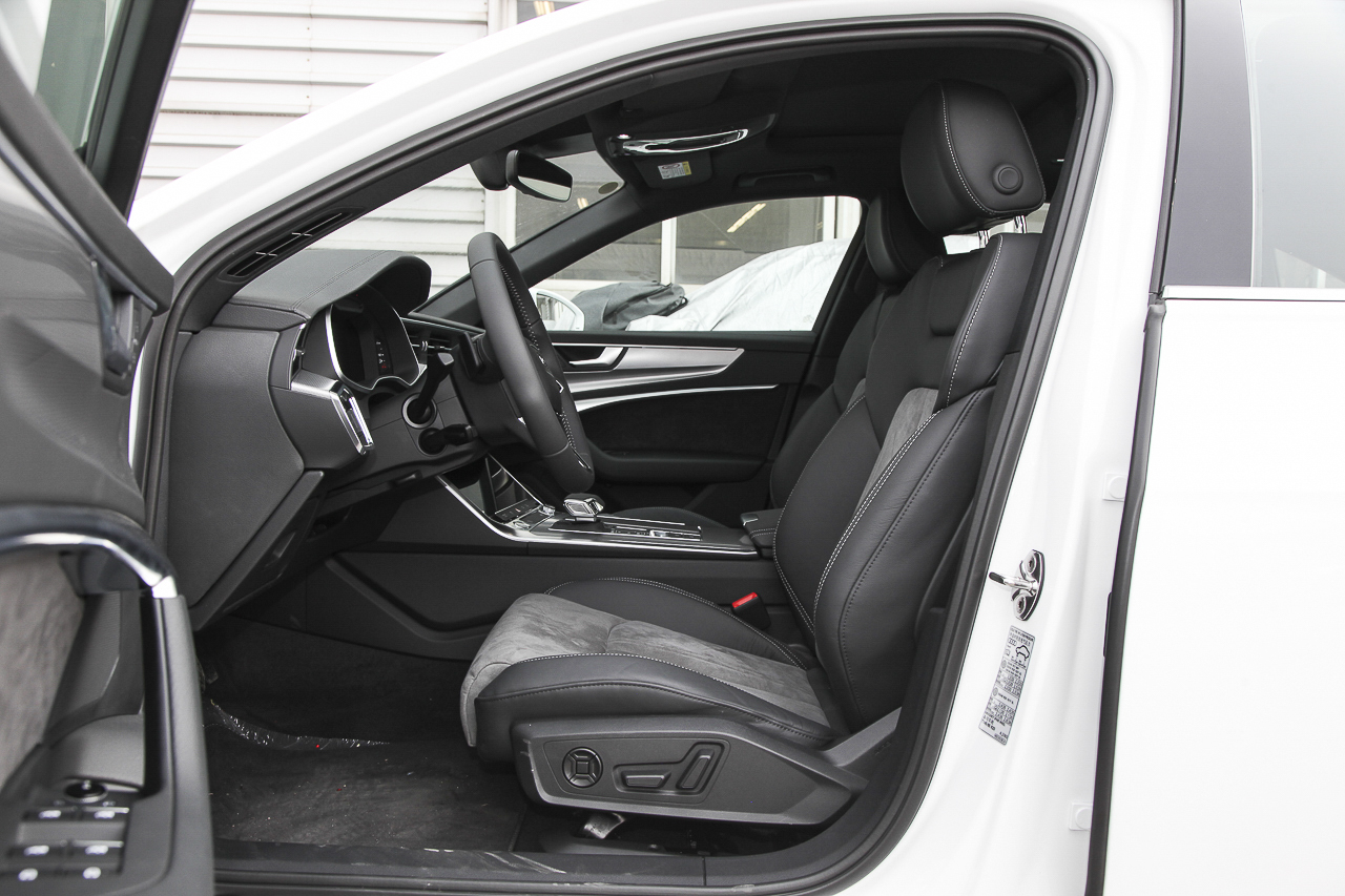 2019款福克斯三厢1.5T 锋耀型EcoBoost 180