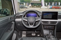 2024款途观L 出众款 330TSI 自动两驱R-Line龙耀版