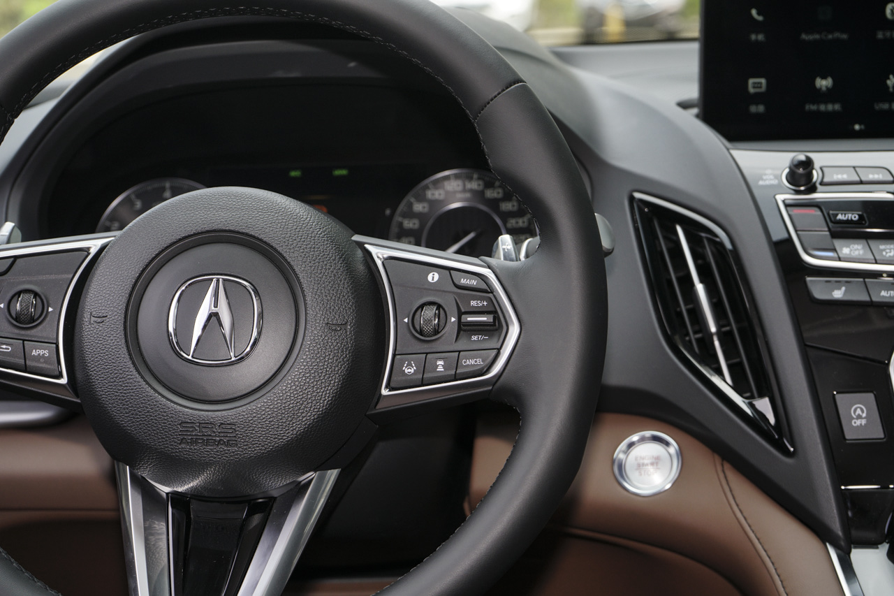 2019款讴歌RDX 2.0T自动尊享版