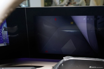 2026款奥迪E5 Sportback 钦定性能quattro型