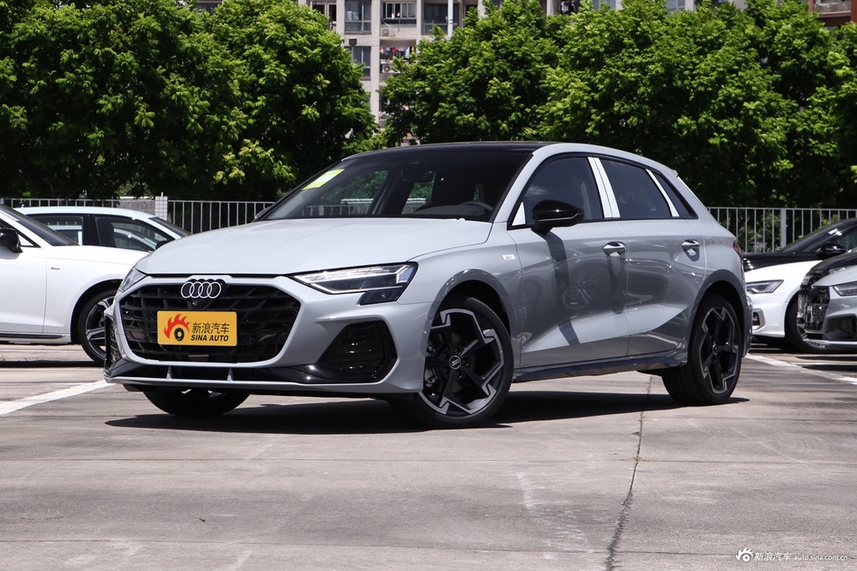 2025款奥迪A3 Sportback 35TFSI 飞驰尊享型 +豪华臻选包