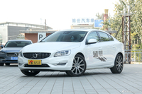 2019款沃尔沃S60L 2.0T自动T5智驭版