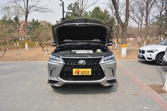 2019款雷克萨斯LX570 5.7L自动巅峰特别版