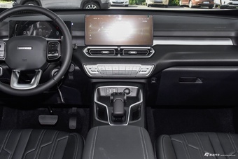 2025款哈弗H5 2.0T自动四驱领创 汽油