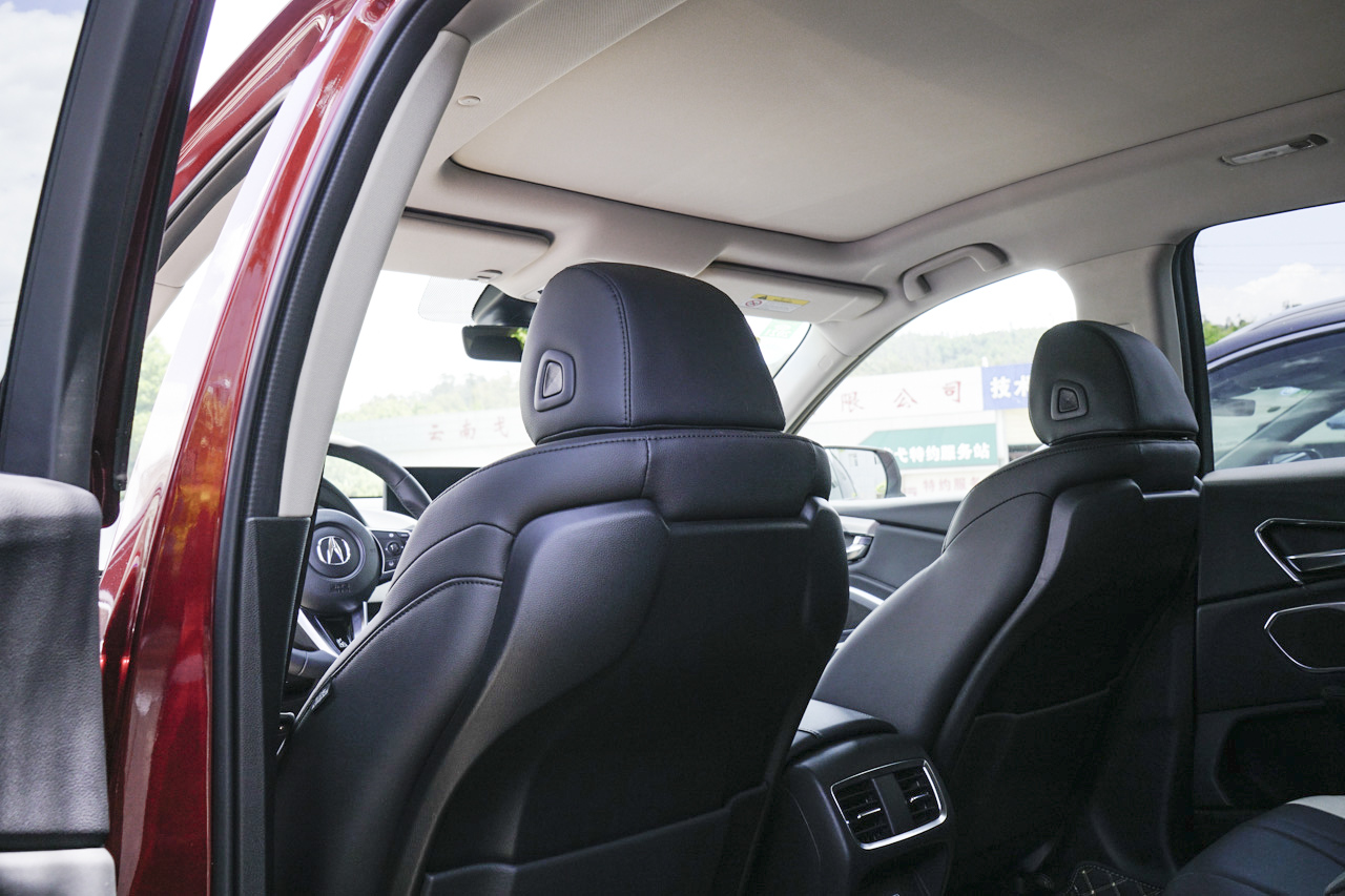 2019款讴歌RDX 2.0T自动智享版SH-AWD