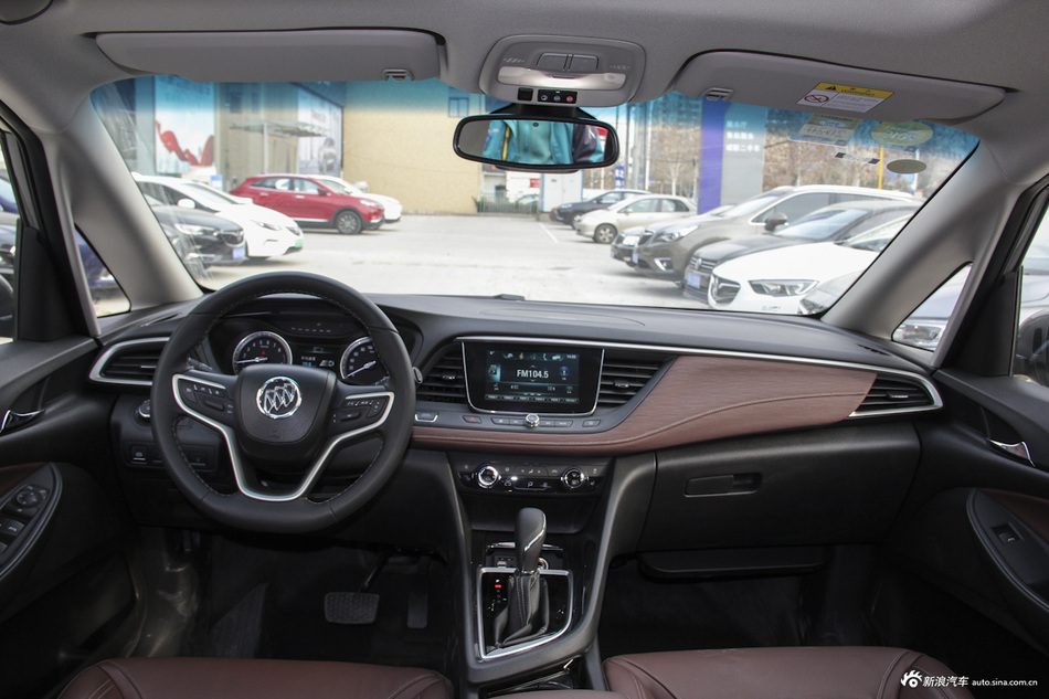 2019款别克GL6 1.3T自动18T互联尊贵型6座国VI
