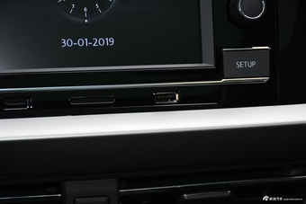 2018款朗逸两厢1.2T自动舒适版200TSI DSG
