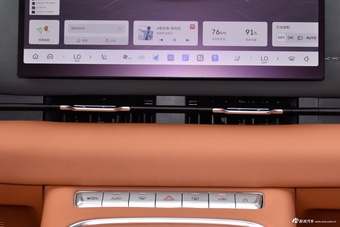 2025款枭龙MAX Hi4 110 Plus 智驾版