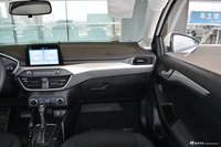 2020款福克斯三厢1.5L自动锋跃型