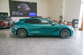 2026款腾势Z9GT纯电 闪充尊荣型