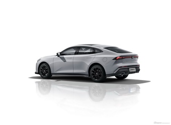 2025款长安UNI-V 1.5T 高能运动版 官图