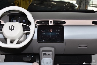 2025款零跑T03 403舒享版