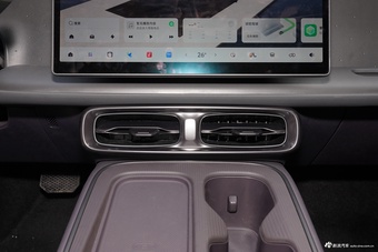 2026款零跑Lafa5 605 Pro