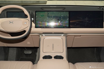 2025款小鹏G9 625 长续航 Max