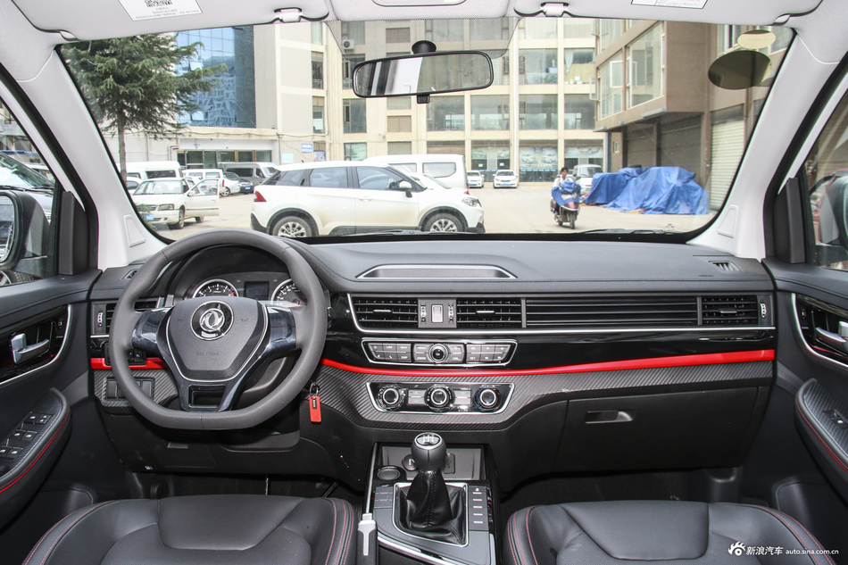 2019款风行SX6改款1.6L手动舒适型