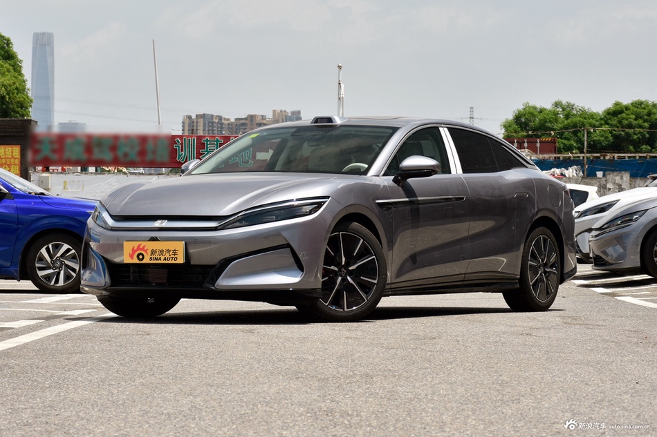 2025款汉L DM-i 200KM激光雷达旗舰型