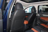 2018款北汽绅宝智行1.5T自动智领版