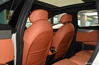 2026款深蓝S05 520MAX纯电版