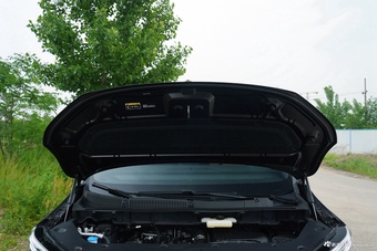 2026款红旗HQ9 PHEV 2.0T 四驱尊贵版