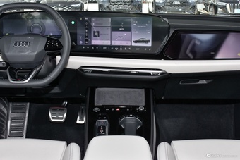 2026款奥迪A5L Sportback 尊享quattro型