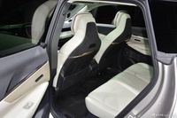 2023款领克08 1.5T 四驱245km