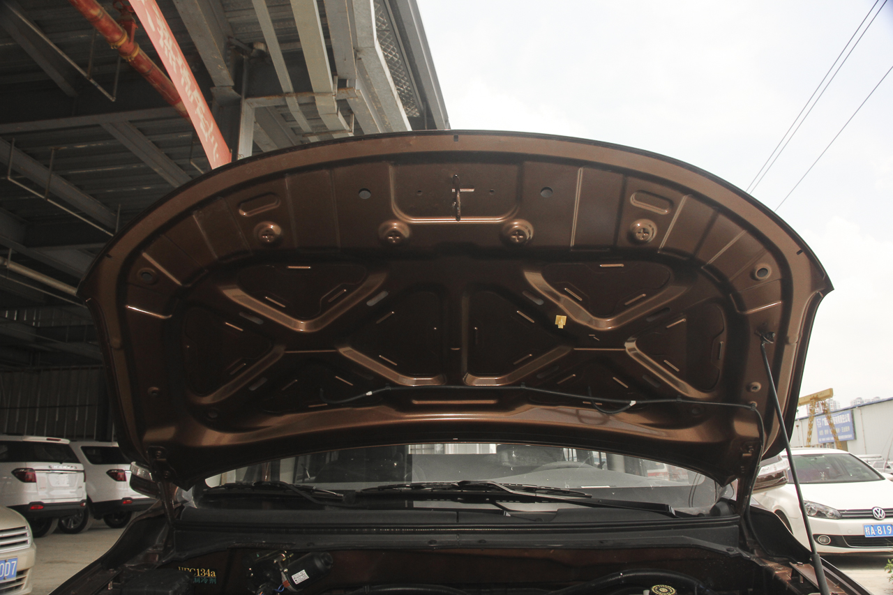 2019款欧诺S 1.5L手动基本型7座JL473QG