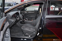 2021款奕炫MAX 1.5T 暗夜圣光版（混动）