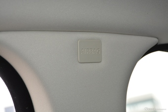 2018款捷豹XJL 3.0L自动SC两驱典雅商务版 