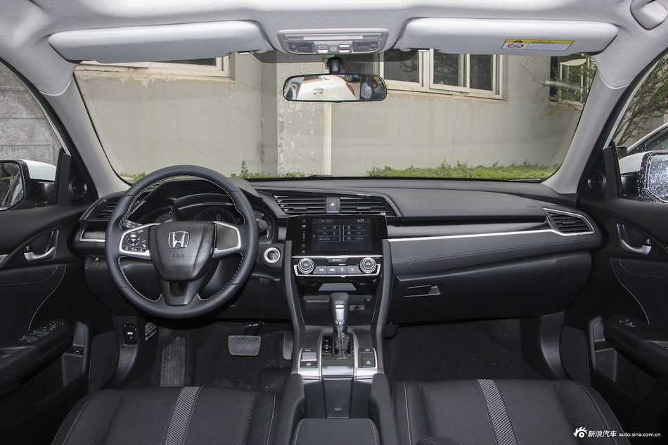 2019款思域1.0T自动180 TURBO尚擎版国V