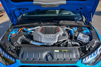 2023款奥迪RS 4 Avant 常规版图片