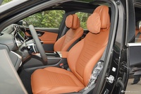 2025款奔驰GLC改款 300 L 4MATIC 豪华型 7座