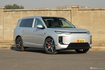 2026款海狮08 EV 800KM 5座 四驱旗舰型