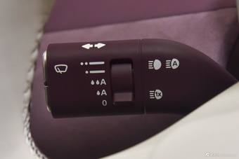 2025款萤火虫 游牧美拉德版