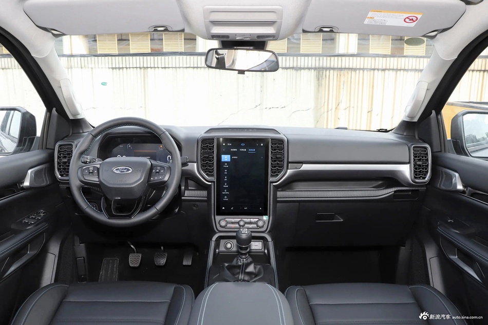 2023款游骑侠Ranger 山林四驱手动版 汽油