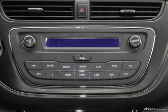 2019款欧诺S 1.5L 手动基本型7座JL473QG