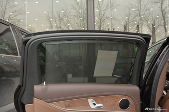 2019款奔驰E级改款2.0T自动运动豪华型300L