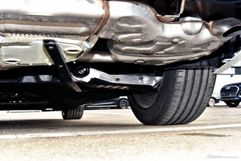 2025款奥迪A6L 改款 45 TFSI 臻选动感型