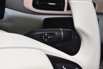 2025款零跑T03 403舒享版