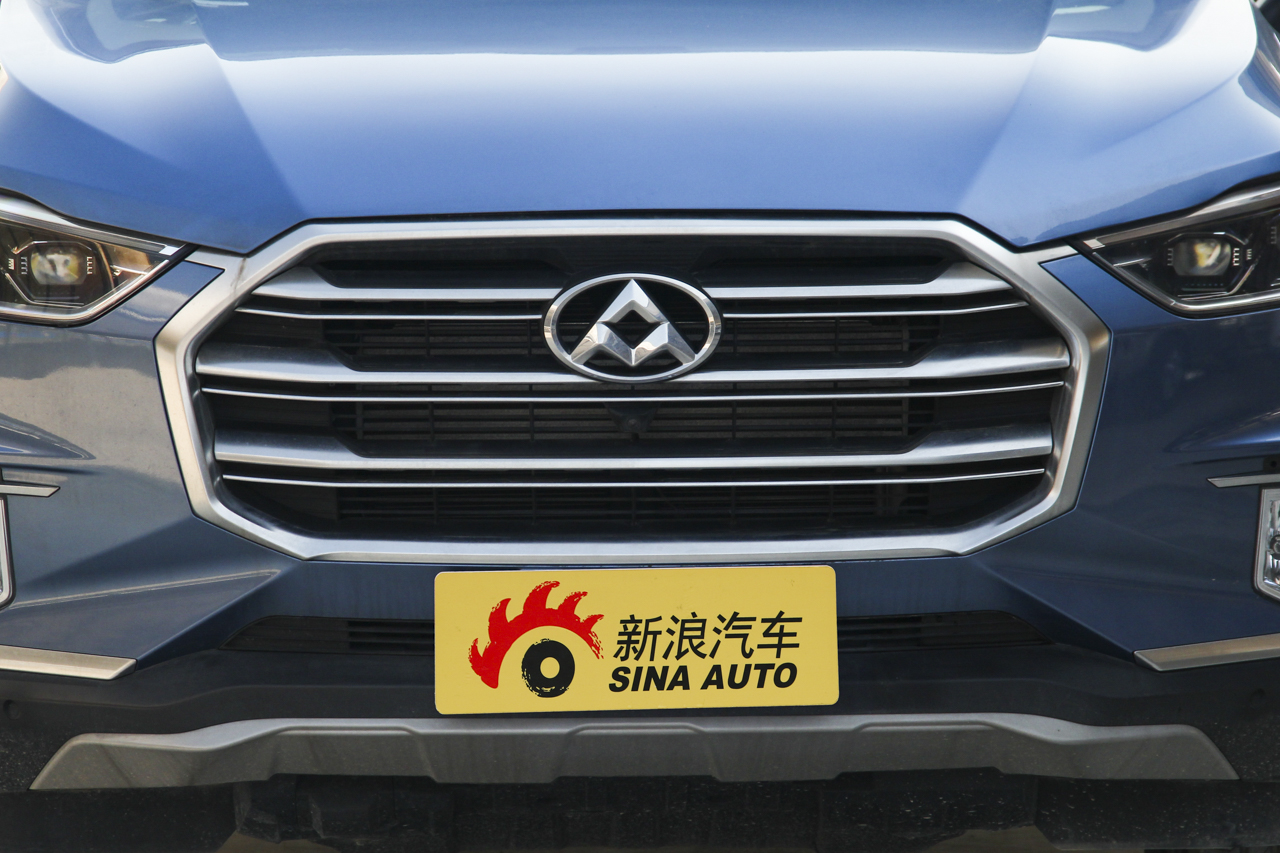 2017上汽大通D90 2.0T自动四驱天狼星