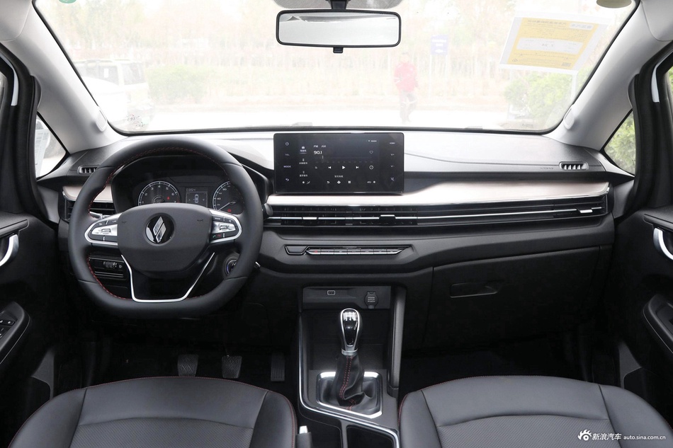 2024款睿蓝汽车X3 PRO 1.5L 手动小萌