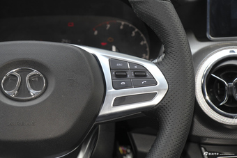 2018款北汽绅宝智行1.5T自动精英版