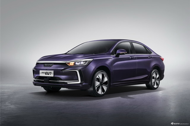 2019北汽新能源EU7