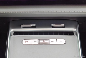 2025款荣威D6 450km 尊享版