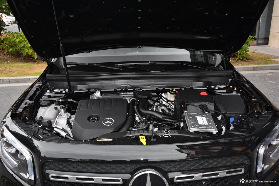 2021款奔驰GLB 200 4MATIC