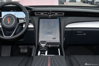 2025款红旗H5 PHEV 130 超混版