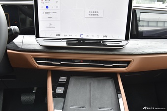 2026款揽境 450TSI 基本型六座